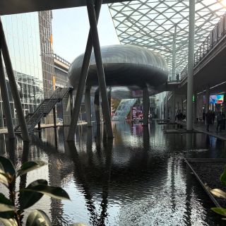 🦝☕ Pražírna Lobkovice na HOST Milano 2025 🇮🇹 Káva, inspirace a trochu toho italského chaosu – přesně tak vypadaly naše dny...